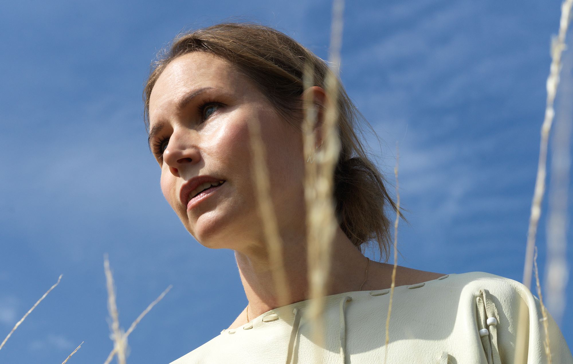 Nina Persson dei Cardigans parla della nostalgia degli anni '90, della vita eterna di "Lovefool" e delle possibilità di nuovo materiale