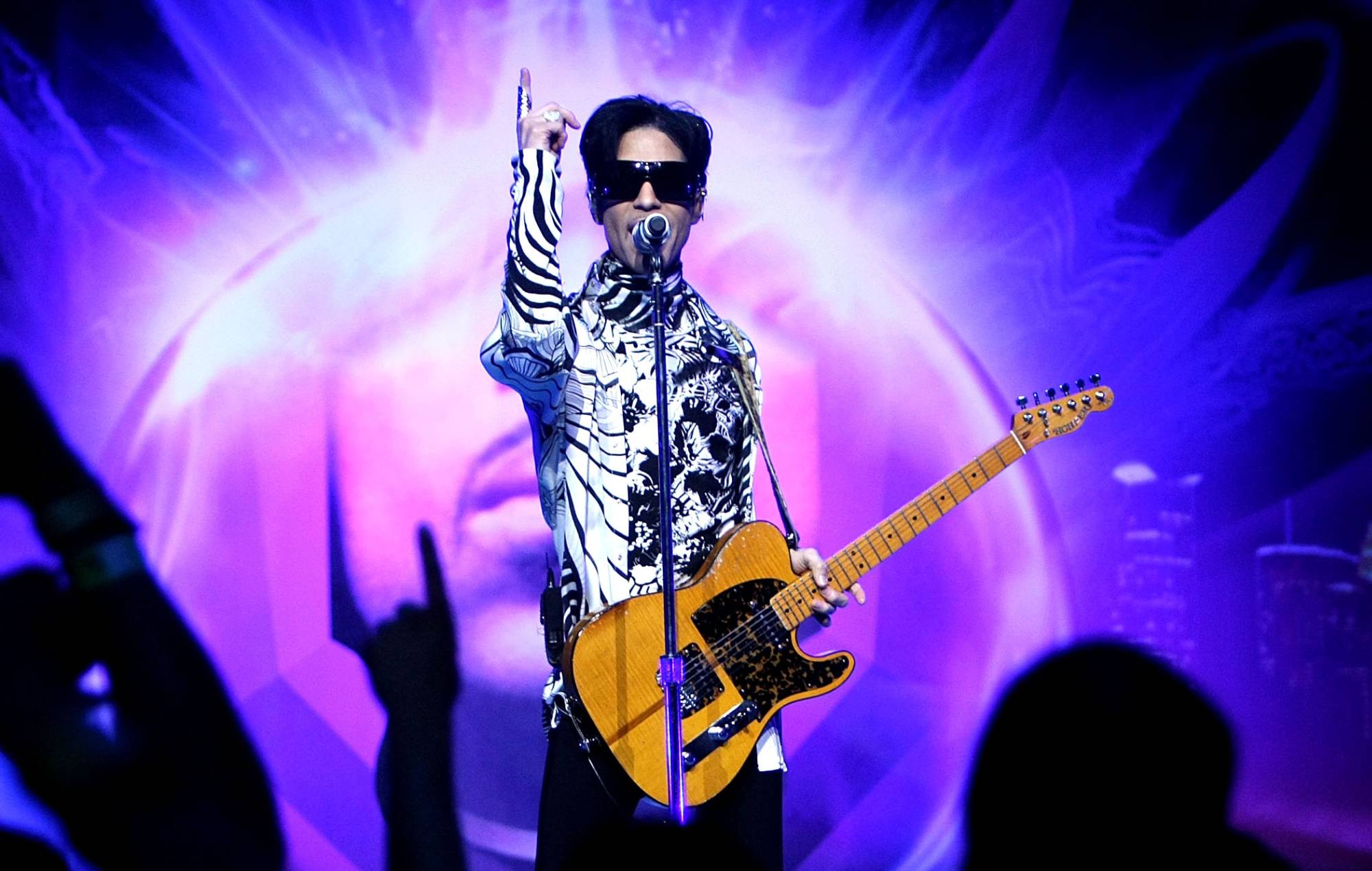 Tracce rare e inedite di Prince Vault in arrivo nella nuova compilation "Timeless"