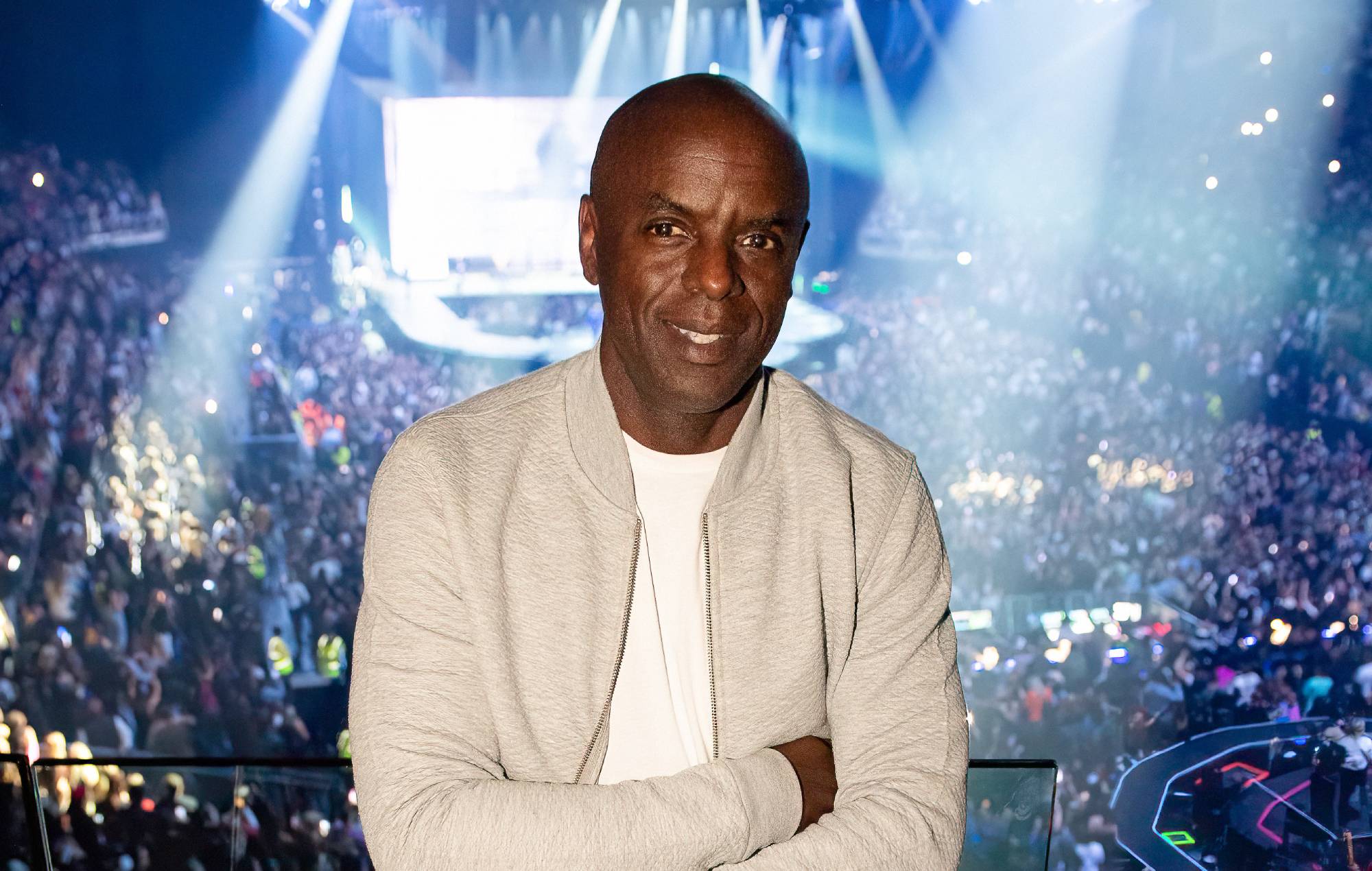 Trevor Nelson si prenderà una pausa da BBC Radio 2 per motivi medici: "Mi sto concentrando per migliorare"