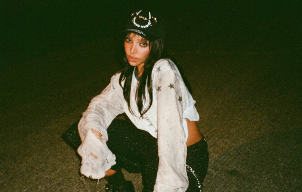 Tinashe annuncia il nuovo album "Popstar" e condivide il singolo provocatorio "Crash Out"
