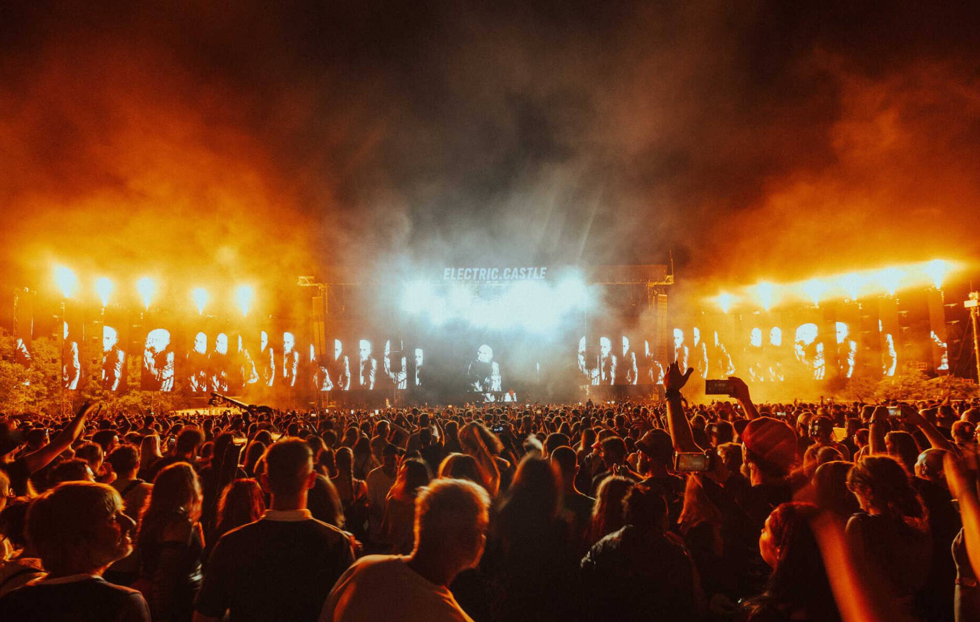 Chase & Status, Yung Lean & Bladee e Nothing But Thieves continuano la festa all'Electric Castle 2026, terzo giorno