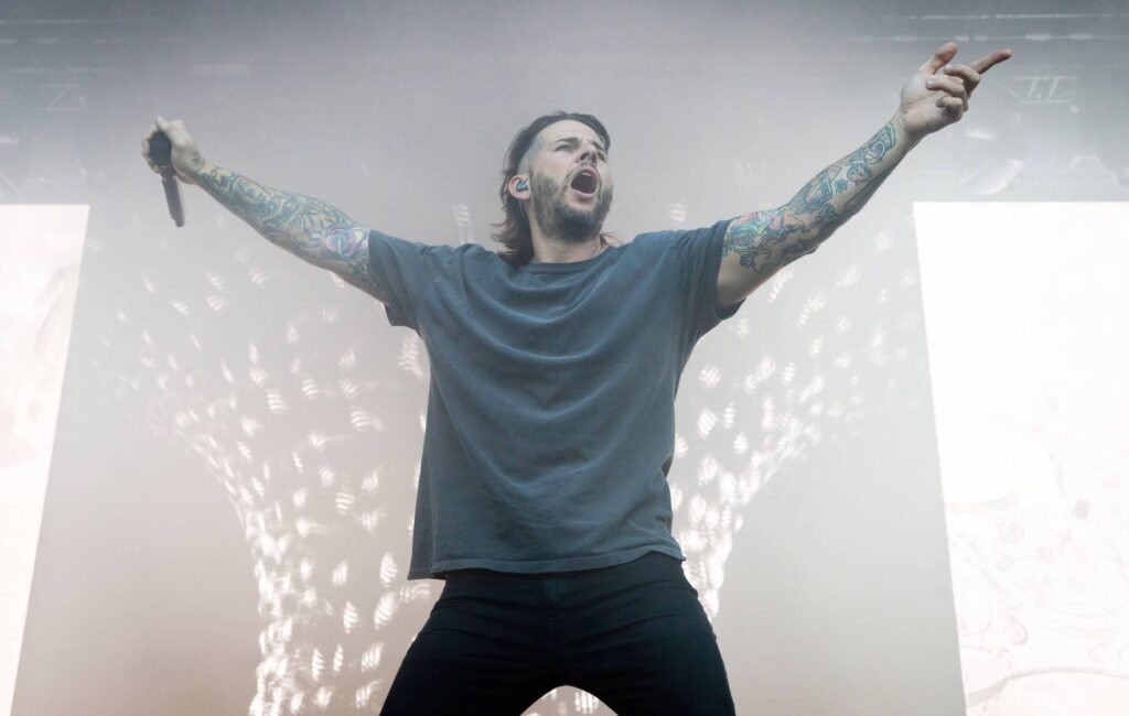 Gli Avenged Sevenfold pubblicano a sorpresa il nuovo EP futuristico dalle sfumature elettroniche "Statica"