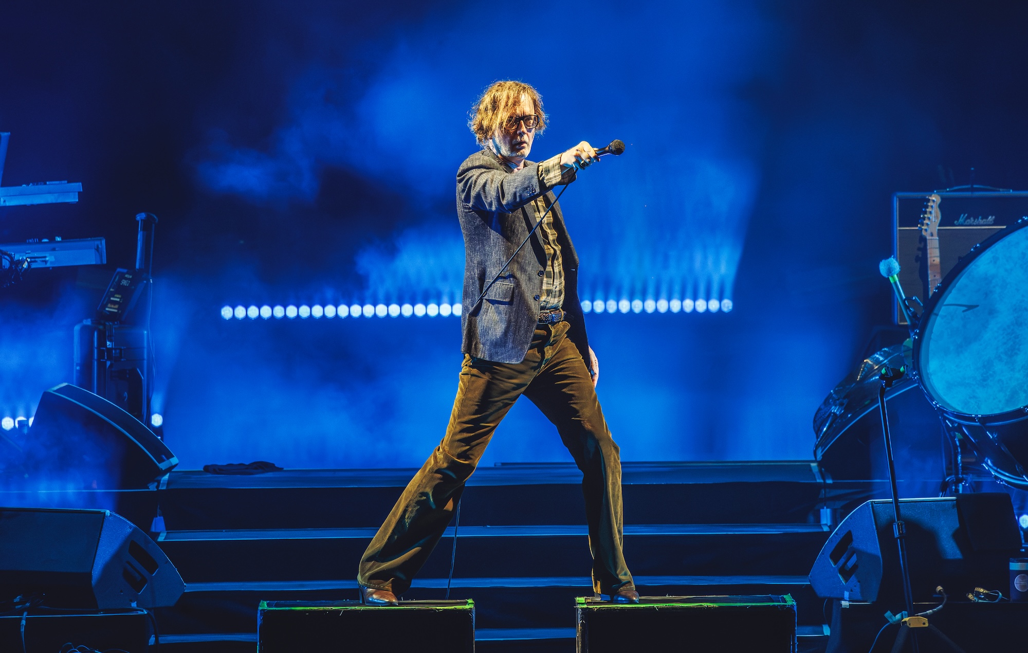 Guarda il momento in cui i Pulp suonano "Common People" al Mad Cool 2026 mentre i tifosi inglesi festeggiano la vittoria contro la Norvegia