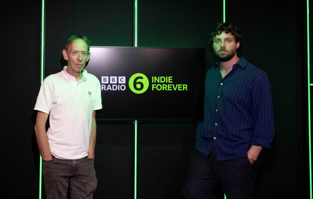 Il nuovo streaming "Indie Forever" di BBC 6 Music verrà lanciato con lo spettacolo di Felix White dei Maccabees e altro ancora