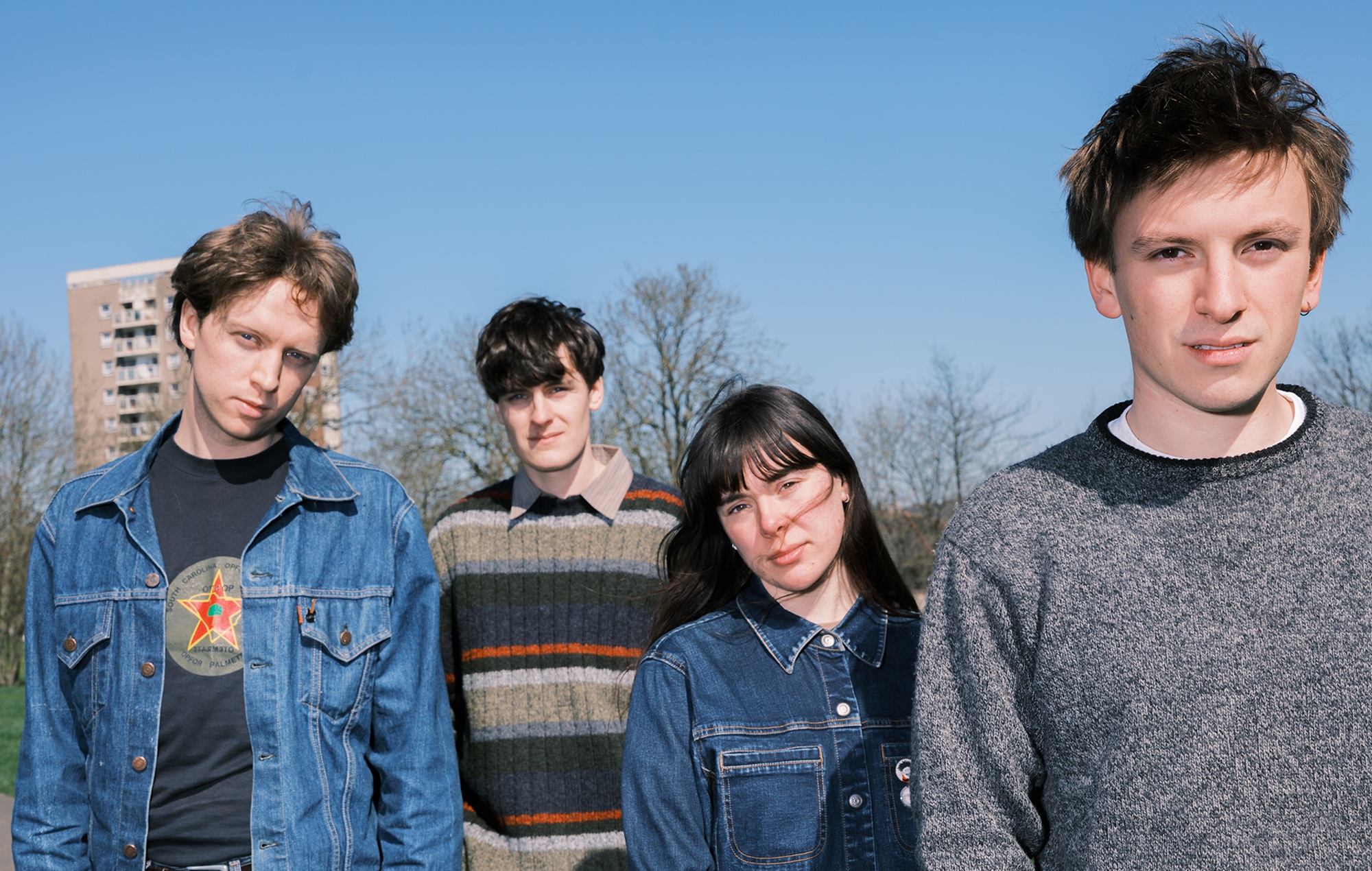 Westside Cowboy – Recensione 'It Goes On': i nuovi eroi della chitarra di Manchester ti mettono un braccio sulle spalle