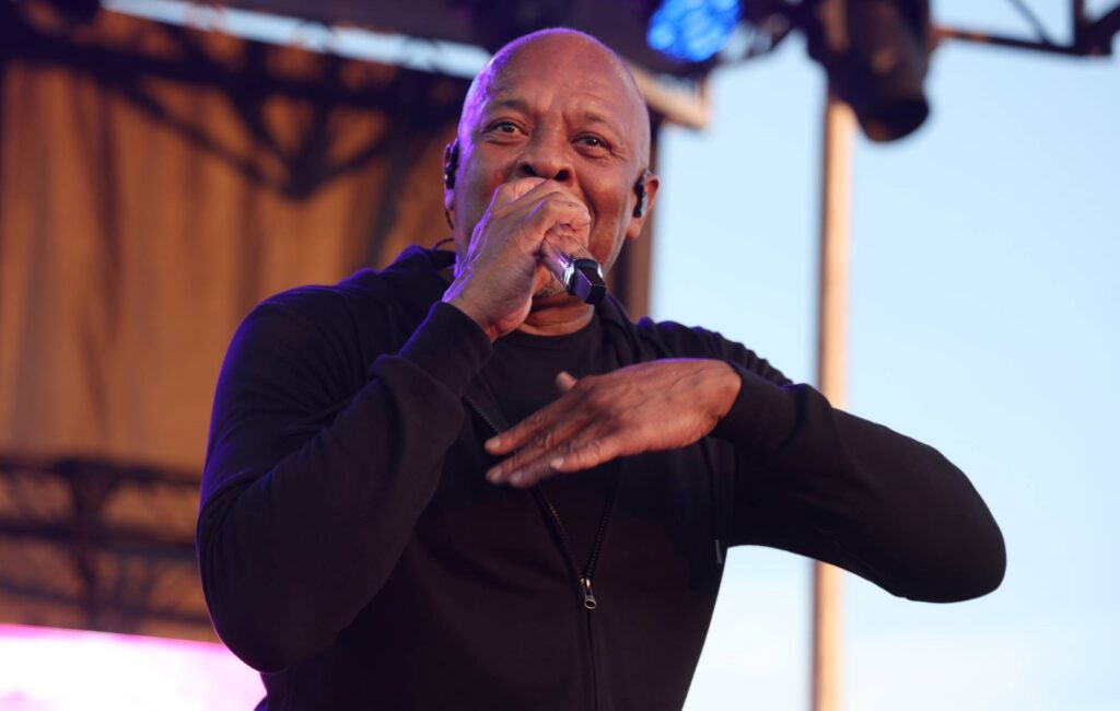 Dr. Dre dice che sta "abbracciando" l'intelligenza artificiale nella musica: "È un nuovo strumento per la creatività"