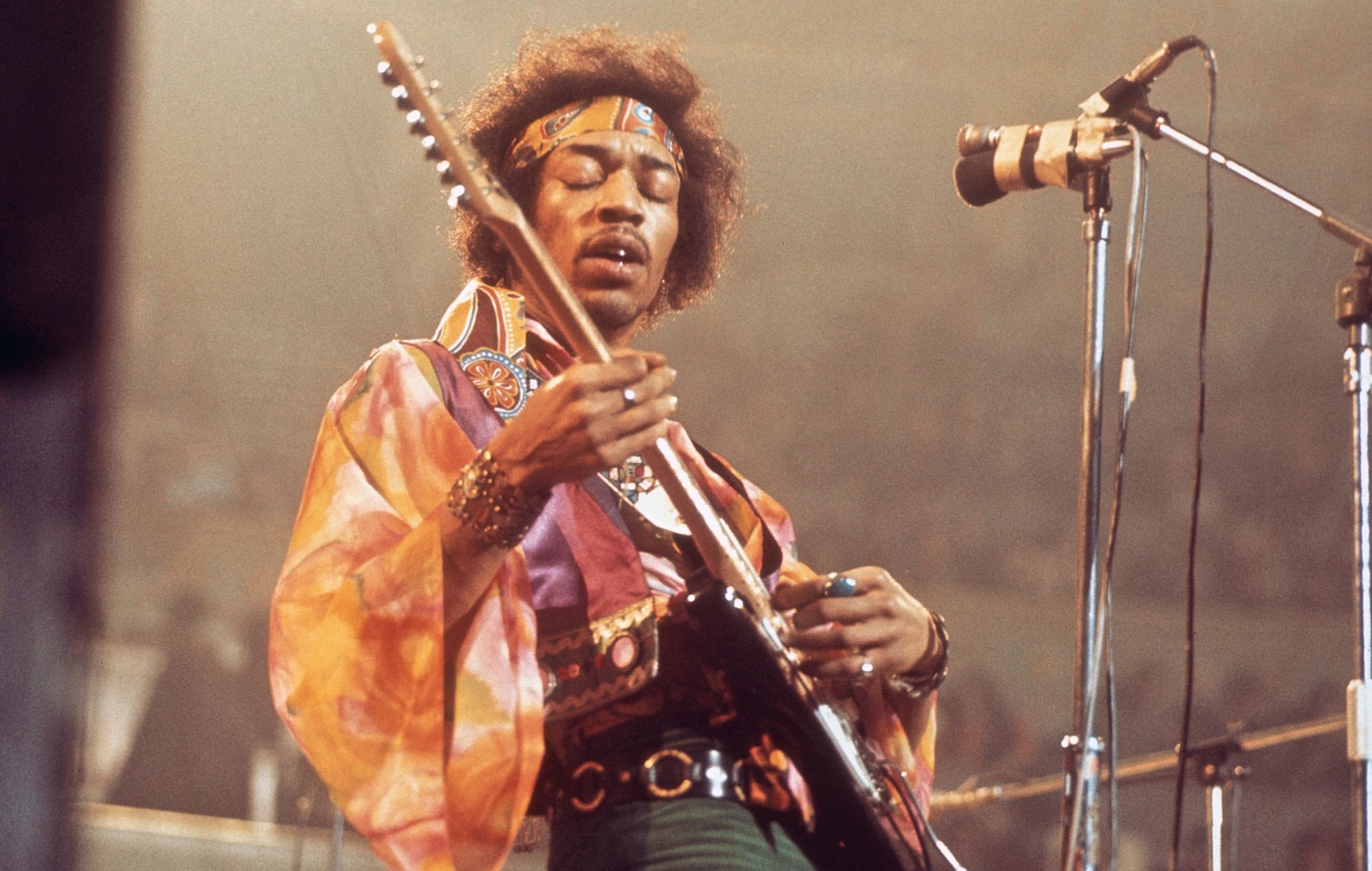 Filmato portato alla luce da uno studente di recitazione che ha filmato la performance di Jimi Hendrix a Woodstock dal palco
