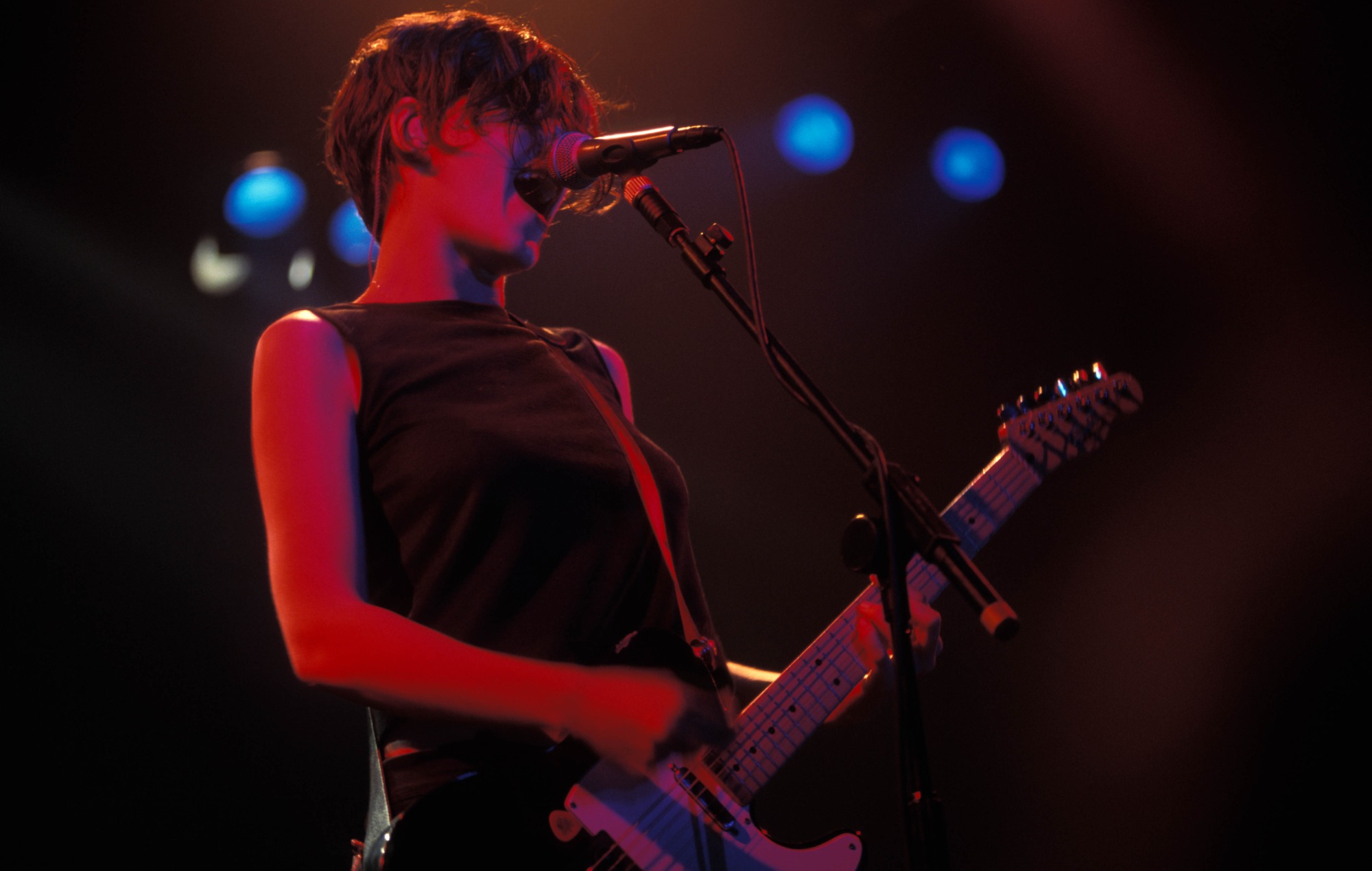 Gli Elastica annunciano la ristampa deluxe ampliata del classico album di debutto omonimo
