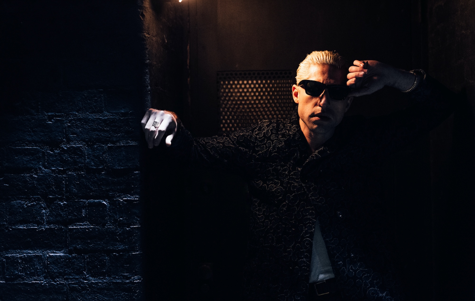 Michael Shuman dei GLU parla del nuovo EP "Pony Boy", dei piani per l'album e del perché i Queens Of A Stone Age non saranno gli headliner negli stadi