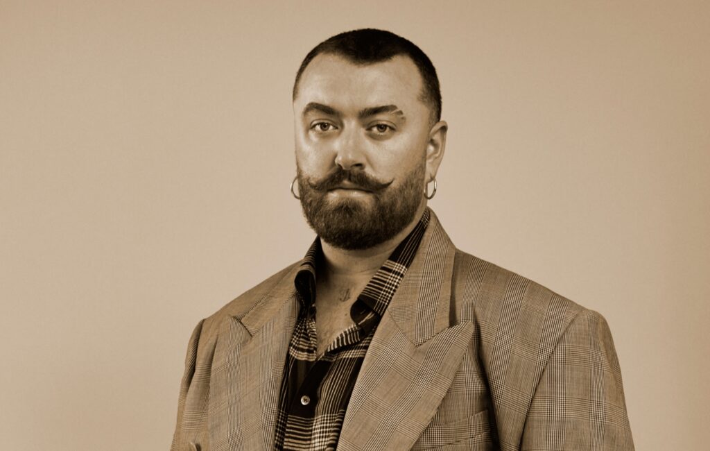 Sam Smith pubblica la nuova straziante canzone "When He's Gone"