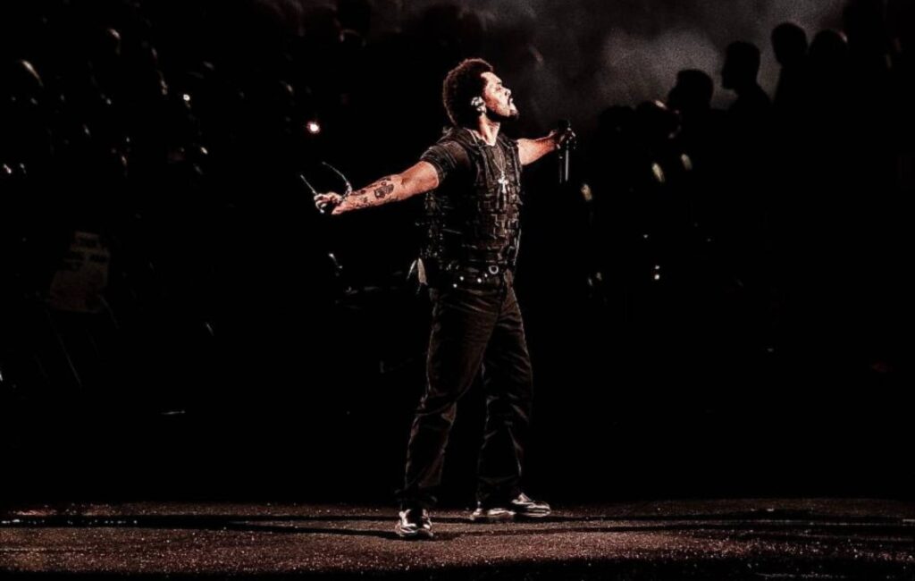 The Weeknd conclude il tutto esaurito di cinque serate allo stadio di Wembley e raccoglie più di 350.000 dollari in beneficenza