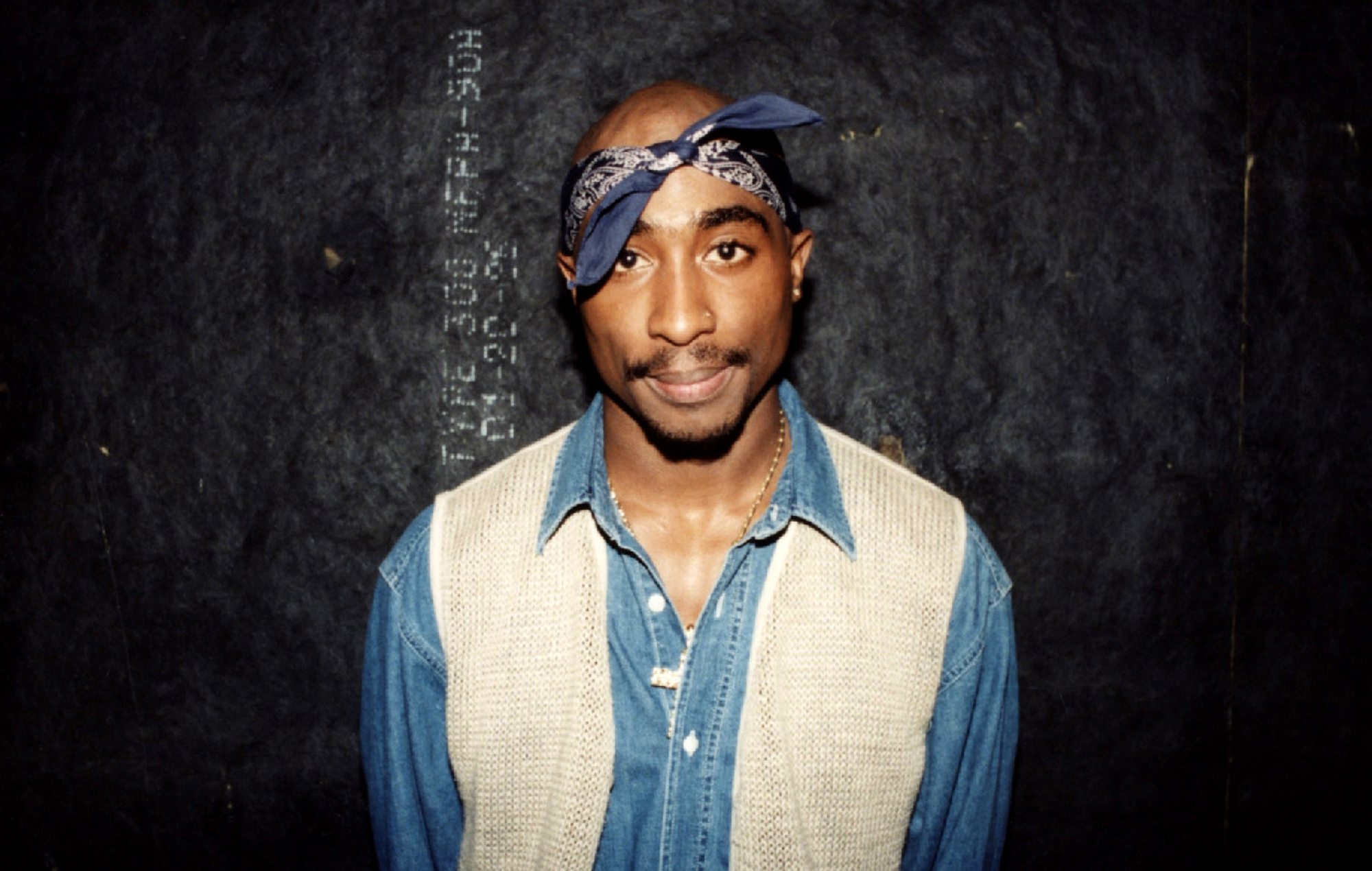 Un membro dell'entourage di Tupac schiva le domande sugli imputati nel processo per omicidio: "Non voglio mandarti in prigione"