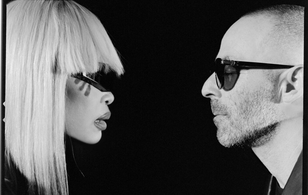 Erykah Badu The Alchemist Before The World Blows Review