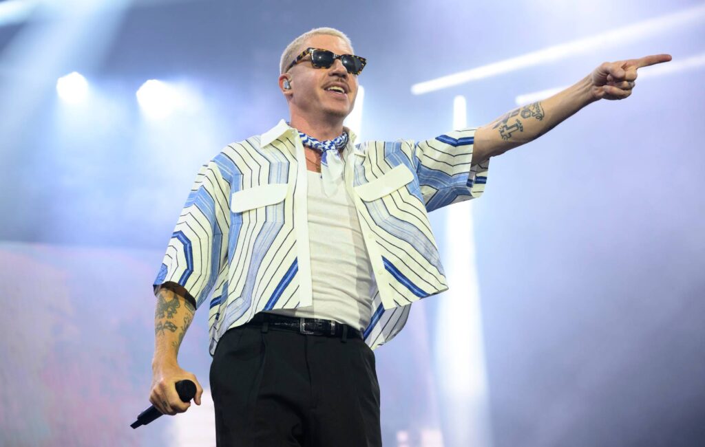 Dopo essere stato escluso dagli spettacoli di Ed Sheeran, Macklemore annuncia il 'Free Palestine Tour' nel Regno Unito e in Europa: "Quello che mi è successo è più grande di un artista o di un palco"