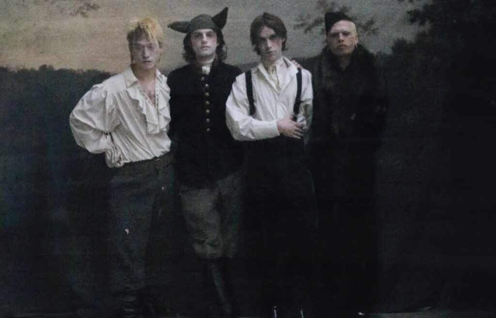 HMLTD