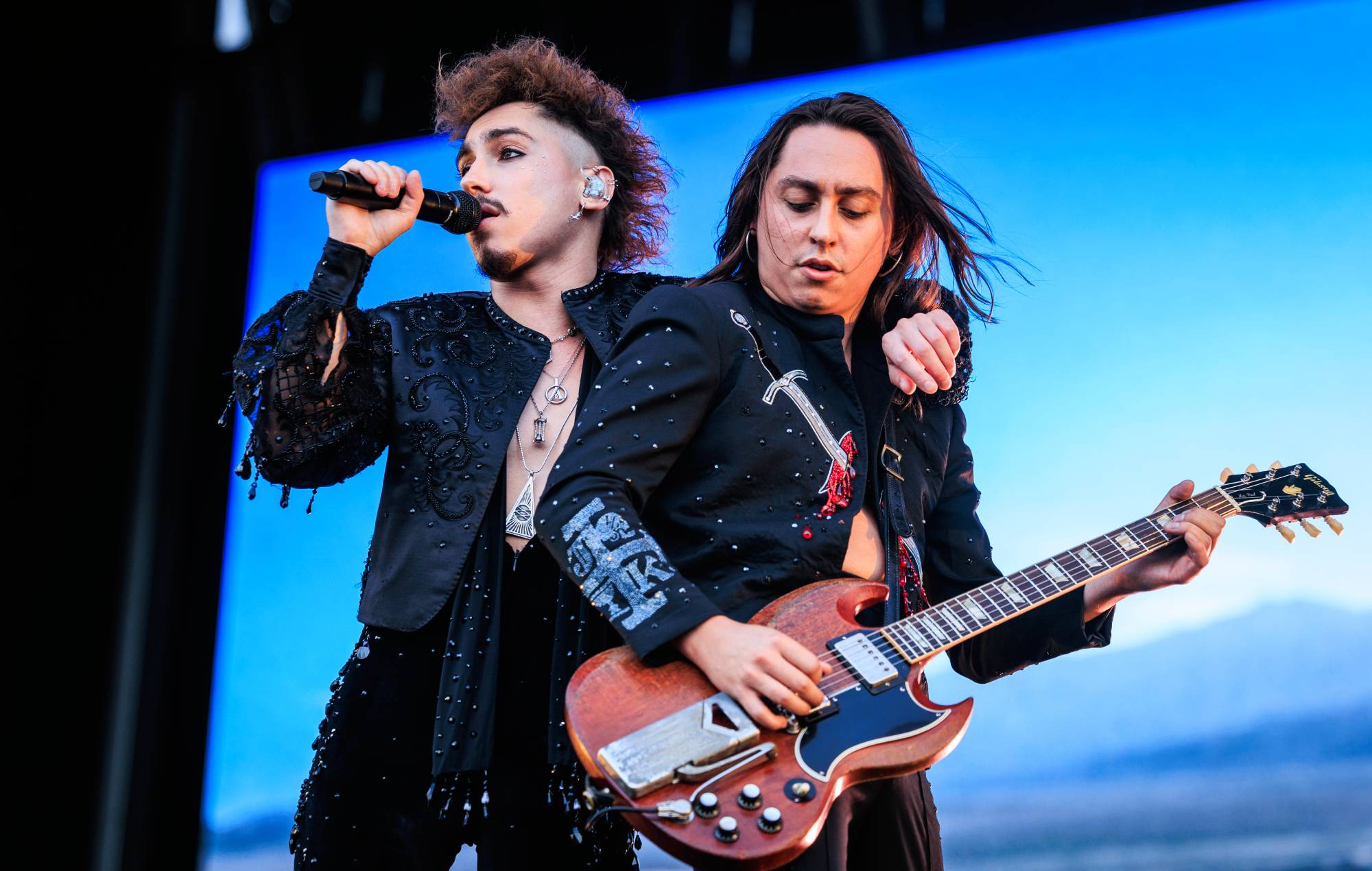 I Greta Van Fleet annunciano il tour 'Into The Beginning' nel Regno Unito, Europa e Nord America nel 2027