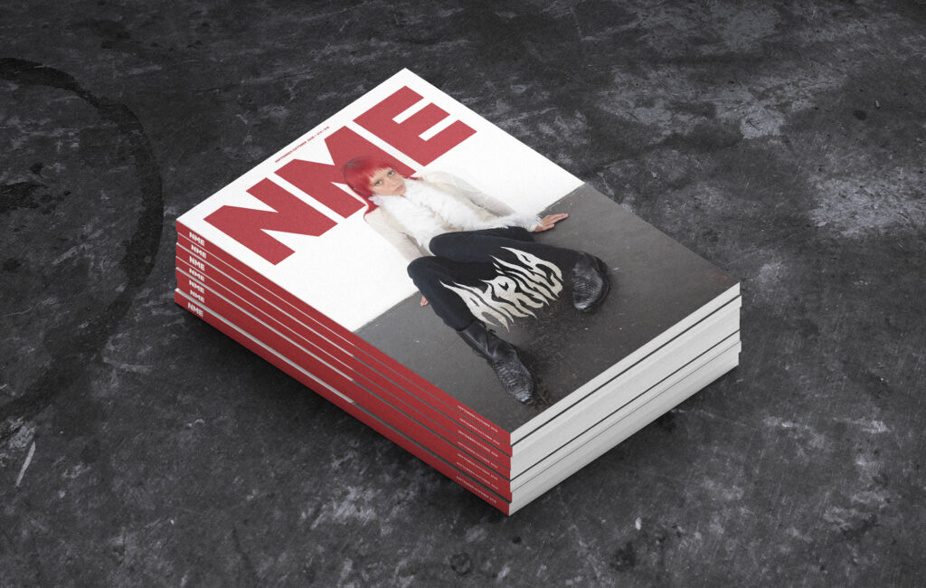 Il numero di settembre/ottobre 2026 di NME Magazine con Akriila è ora disponibile